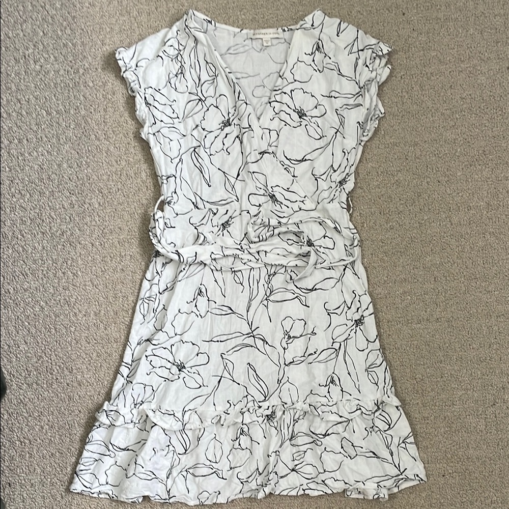 Marshalls White and Black Flutter Sleeve V-Neck Sundress